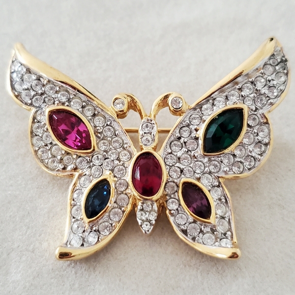 Vtg WEEKENDERS Signed Butterfly Brooch Rhinestones Gold Tone Jeweltone Stones - Picture 3 of 5